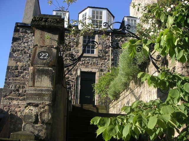 Central Calton Hill What A View إدنبرة الغرفة الصورة